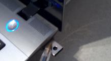 USB flash sürücü və ya DIY kompüter qatili